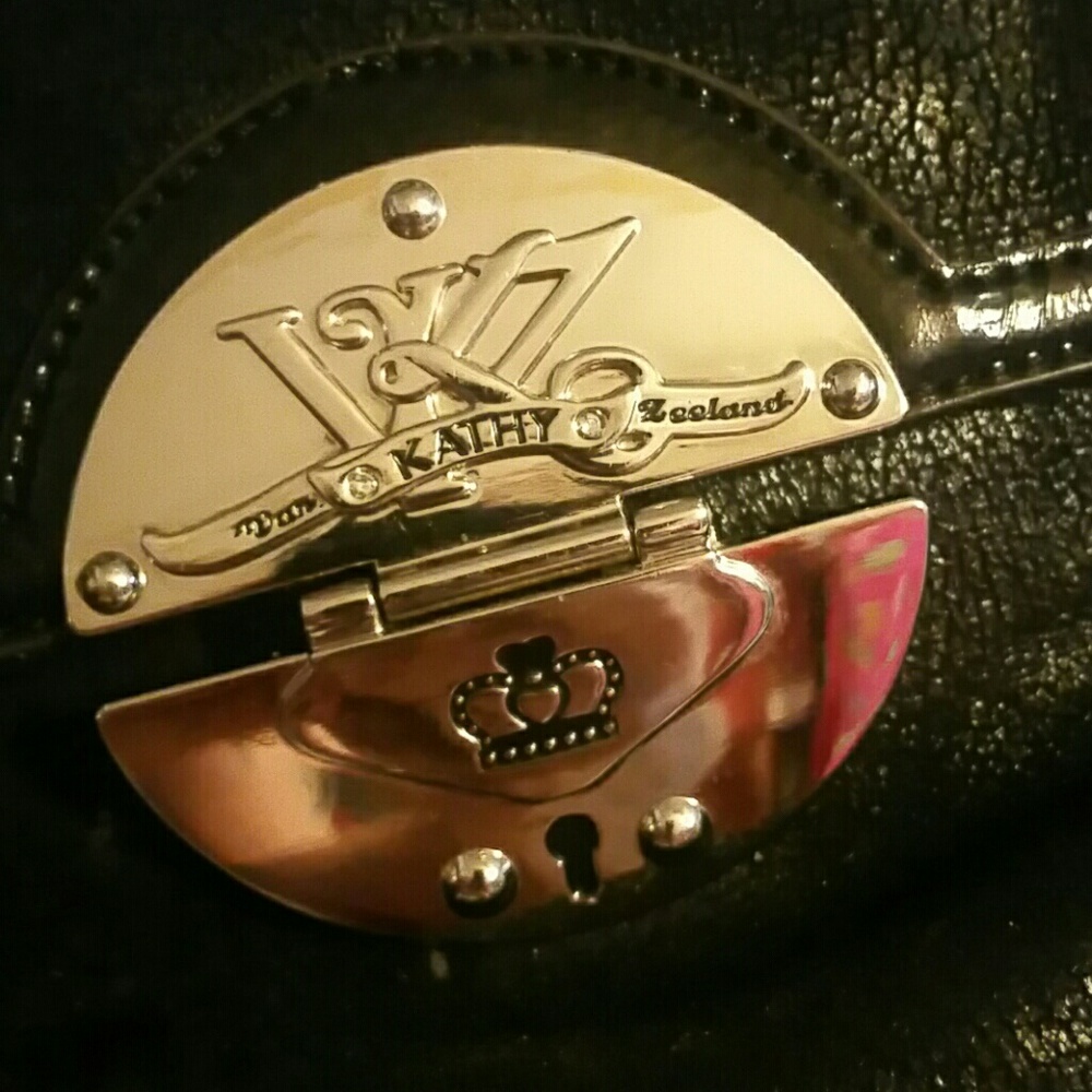 Handbag - Picture 2 of 4